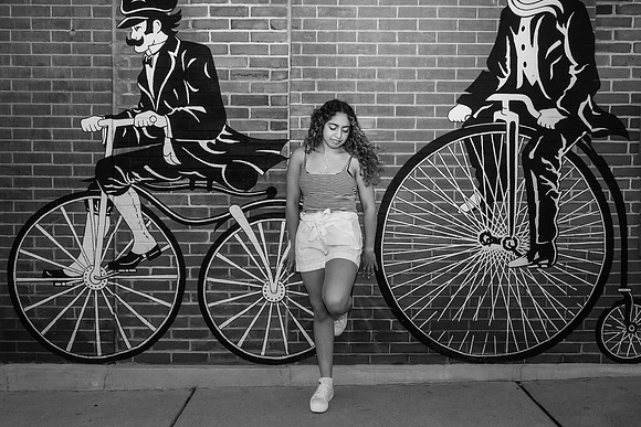 Carissa - SeniorP1010008