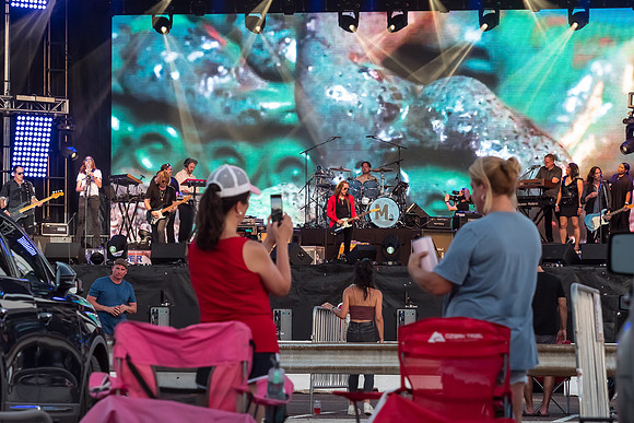 ElMonstero.StL.2020.07.12.Kenny-P1030988
