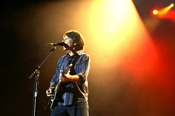 johnfogerty.2006.6.9FogertyUMB Aug-22-06_019
