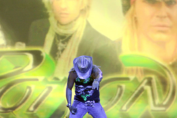 poison.2008.8.17Poison 2008.08.17 399
