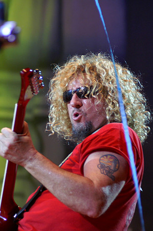 sammyhagar.20067.22SammyHagarUMB Jul-22-06_052