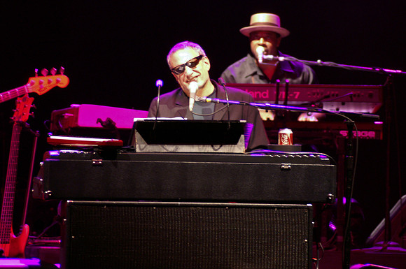 steelydan.2006.9.4SteelyDan UMB Sept-9-06_005
