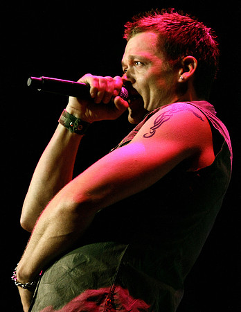 3doorsdown.2008.7.93DD_StaindStL 256