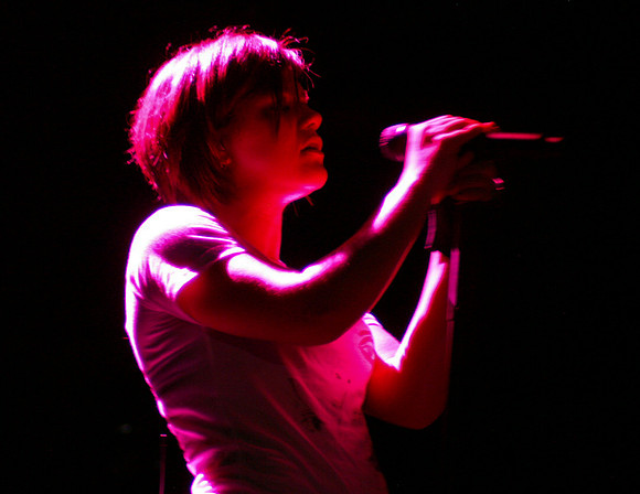 kellyclarkson.2006.7.24KellyClarksonUMB Jul-24-06_044