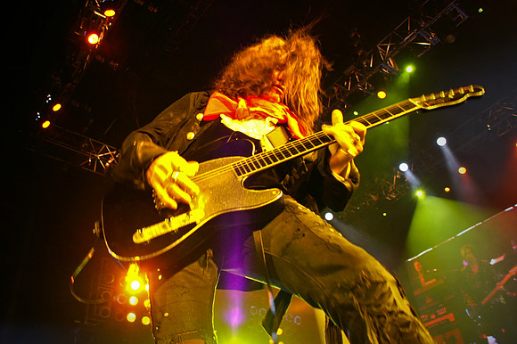 aerosmith.2006.10.15Aerosmith-UMB-Oct-15-06_004