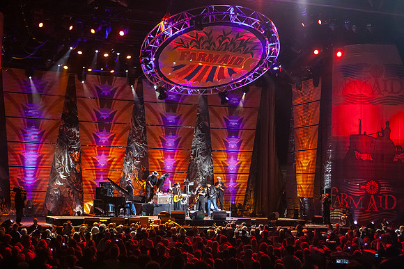 willienelson-farmaid.2009.10.4IMG_9767