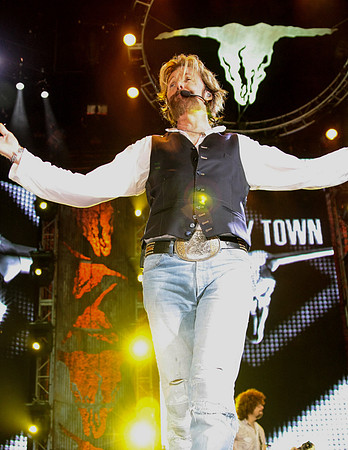 brooks&dunn.2008.6.26Brooks&DunnStLouis2008.06.26 541