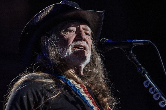willienelson-farmaid.2009.10.4IMG_9796