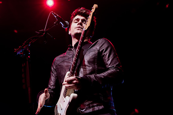 johnmayer.2010.3.2020100320-IMG_0122-Edit