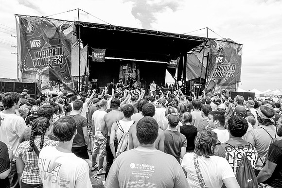 vanswarpedtour.2010.7.520100705-IMG_1572