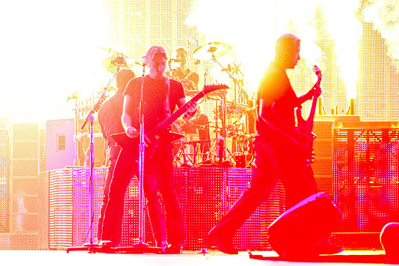 nickelback.2010.4.2320100423-IMG_0404
