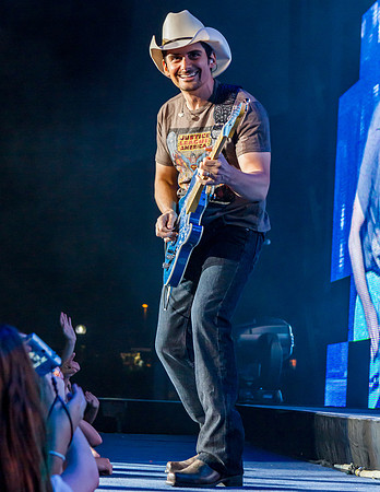 bradpaisley.2010.5.2920100529-IMG_0948