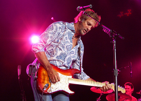 kennyloggins.2007.7.29UMB KennyLoggins 07292007 035c
