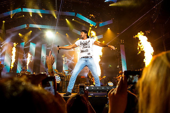 Luke Bryan 6/3