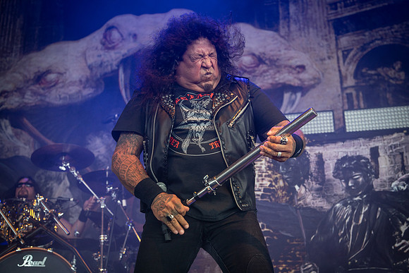 Testament