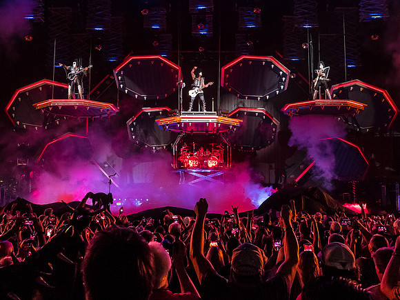 kiss.2019.09.01-P1028393