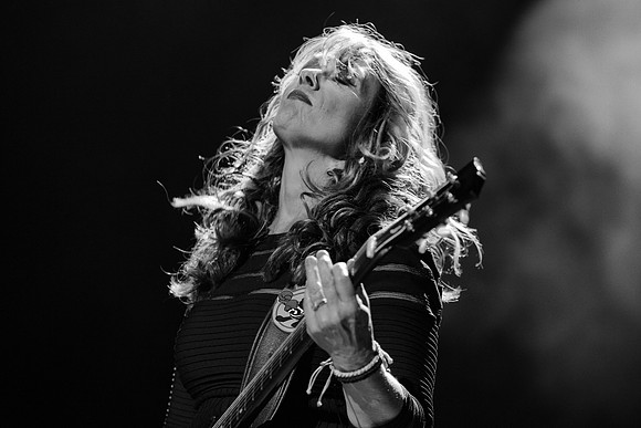 Nancy Wilson - Heart